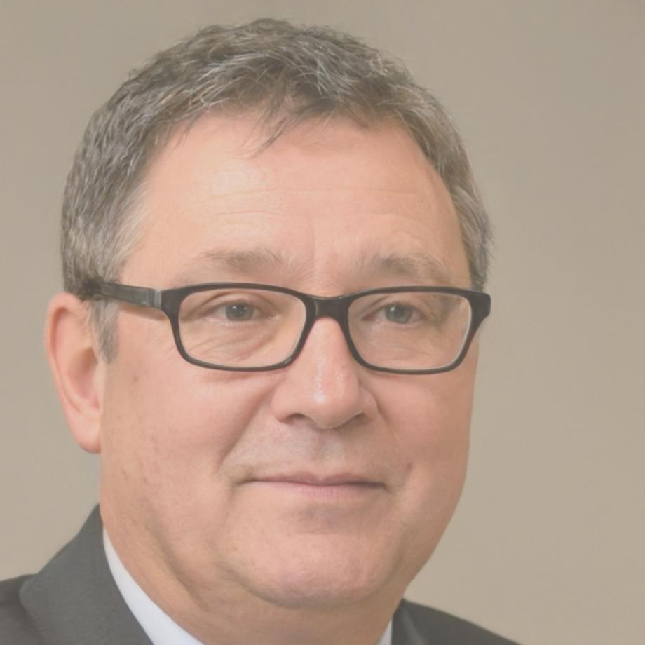 Henrik Malsburg - Gründer und Finanzexperte